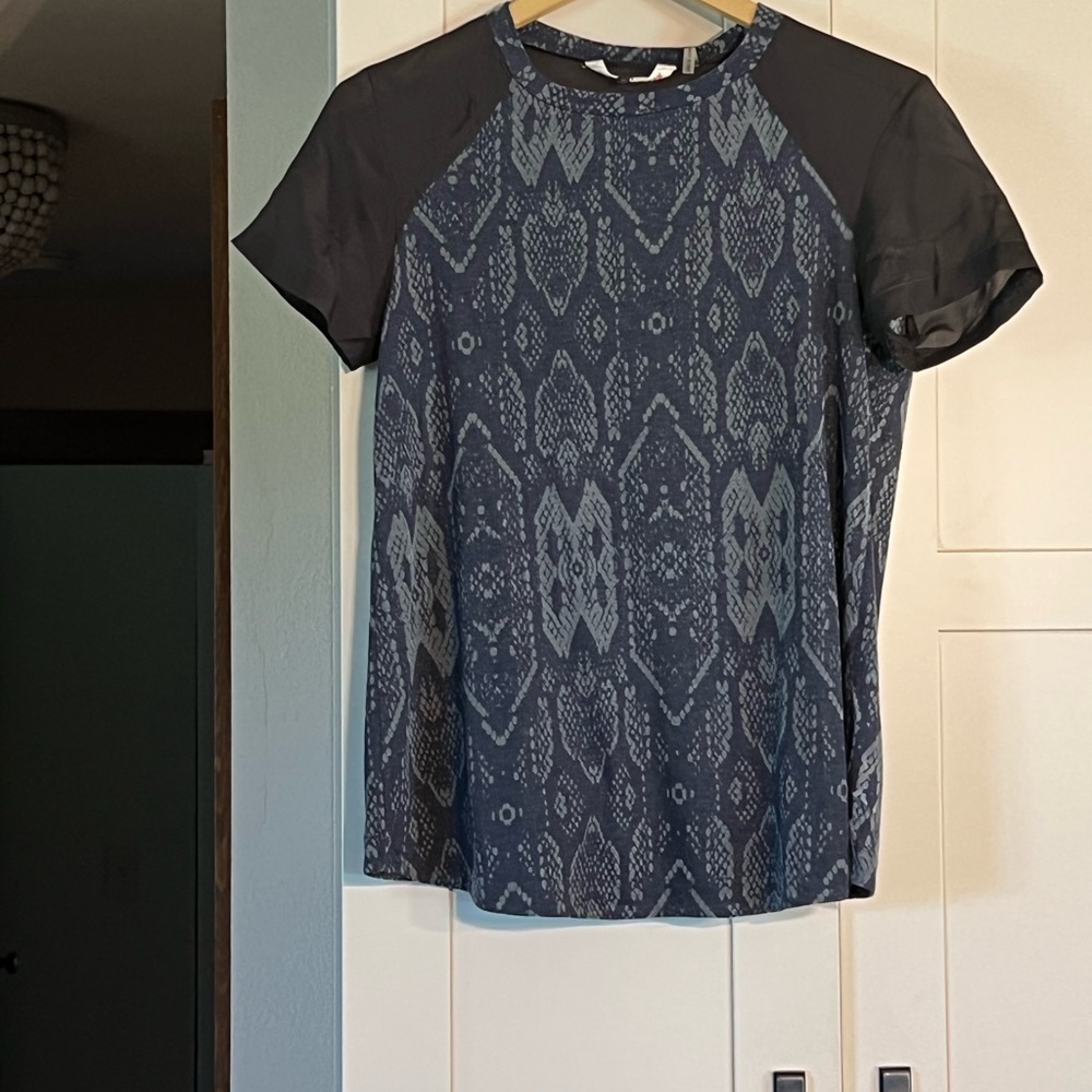 Rebecca Taylor top with black semi sheer sleeves and yoke, size S